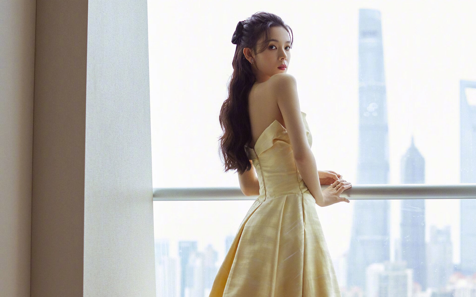 湖人加时险胜浙江队，塔图姆关键时刻一剑封喉，跨界友谊赛引爆篮球热潮！