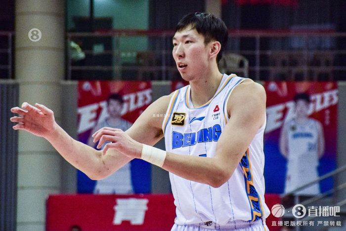 山西队横扫鹈鹕，周琦高光表现的简单介绍