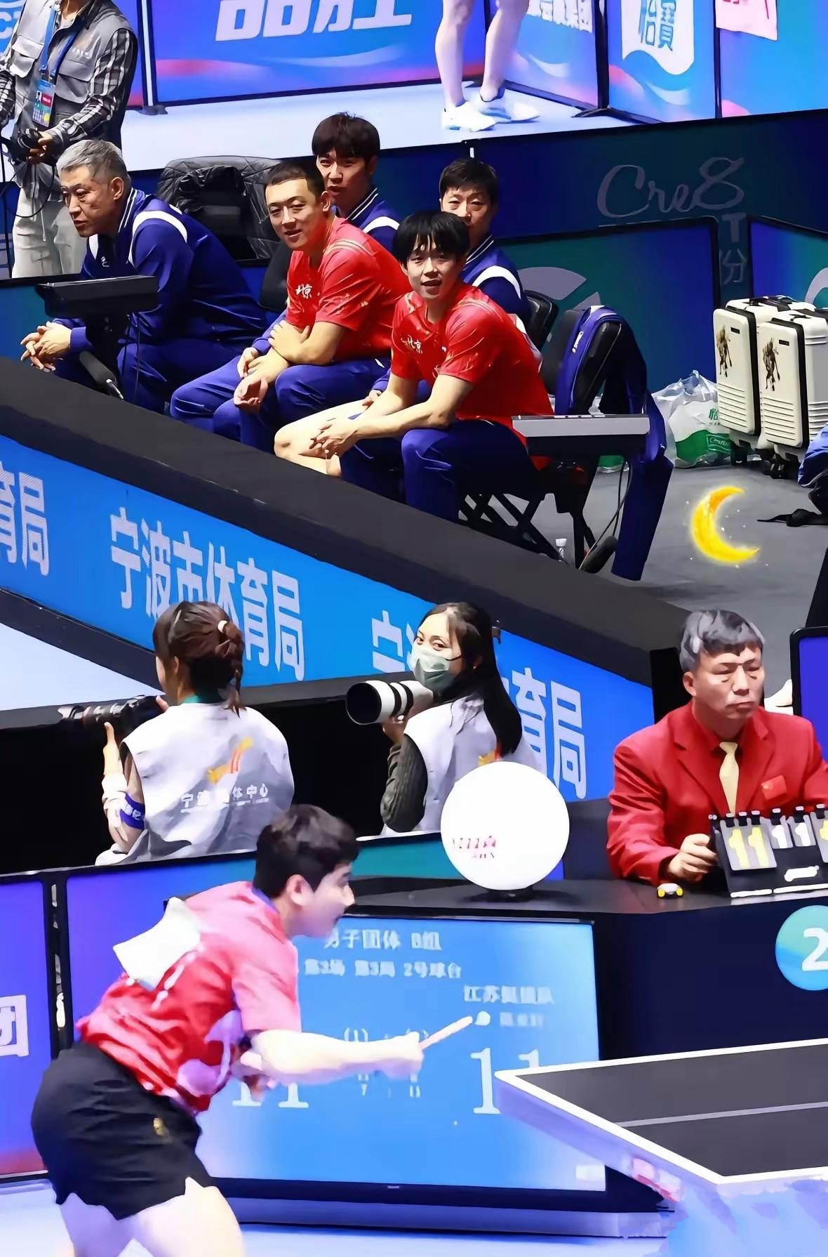 中国队横扫韩国队,马龙统治全场 中国队横扫韩国队,马龙统治全场